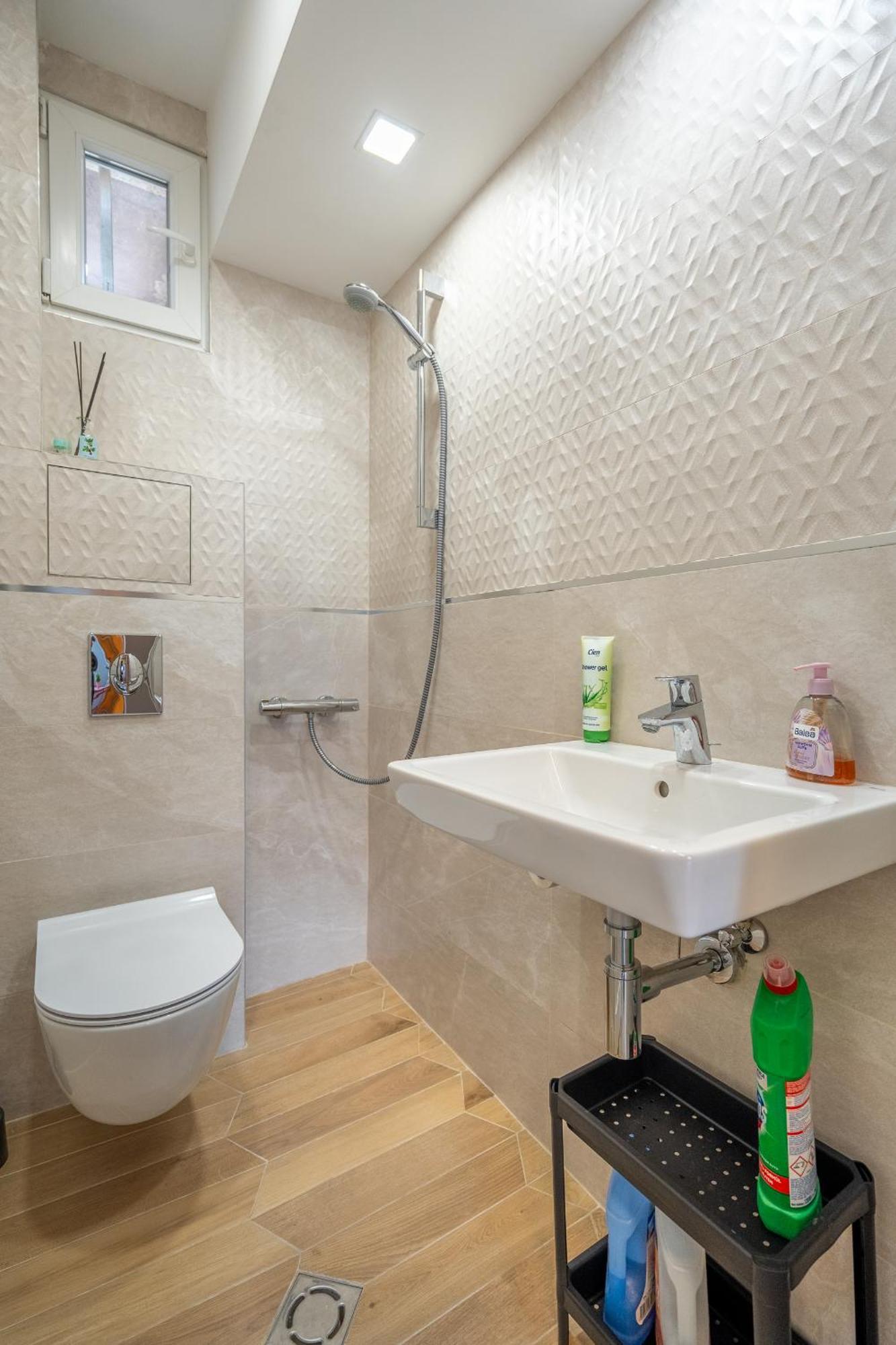 Downtown Apartment Eymi Szófia Kültér fotó